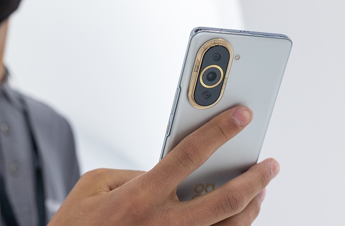 Huawei Nova 10