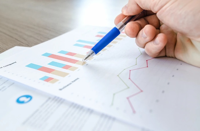 Informe comercial MAAT