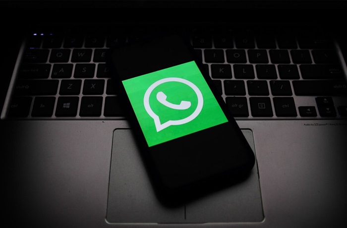 WhatsApp spoofing