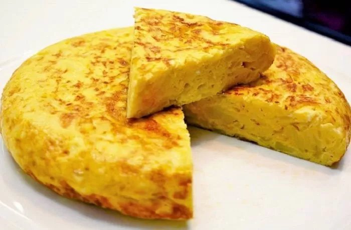 Receta de tortilla de papas española casera tradicional