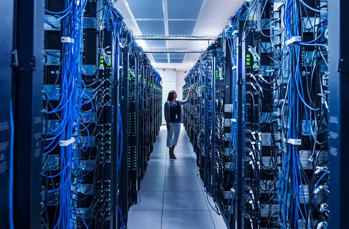 Circuitos cerrados de agua en data centers de IA - Ecolab Chile
