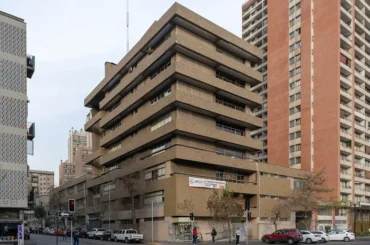 Edificio de la Dirección Regional del Servicio de Impuestos Internos en Santiago, cierre tributario de empresas en Chile